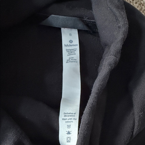 Lululemon Athletica Black Long Sleeve Top - Picture 2 of 10